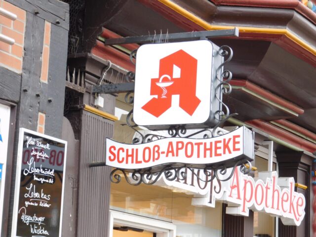 Schloß-Apotheke