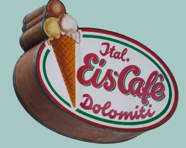 Eiscafé Dolomiti